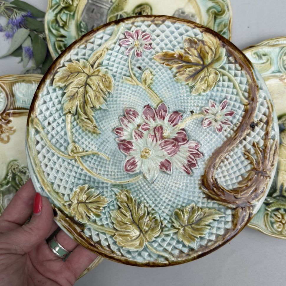 Тарелка 21 см майолика Франция