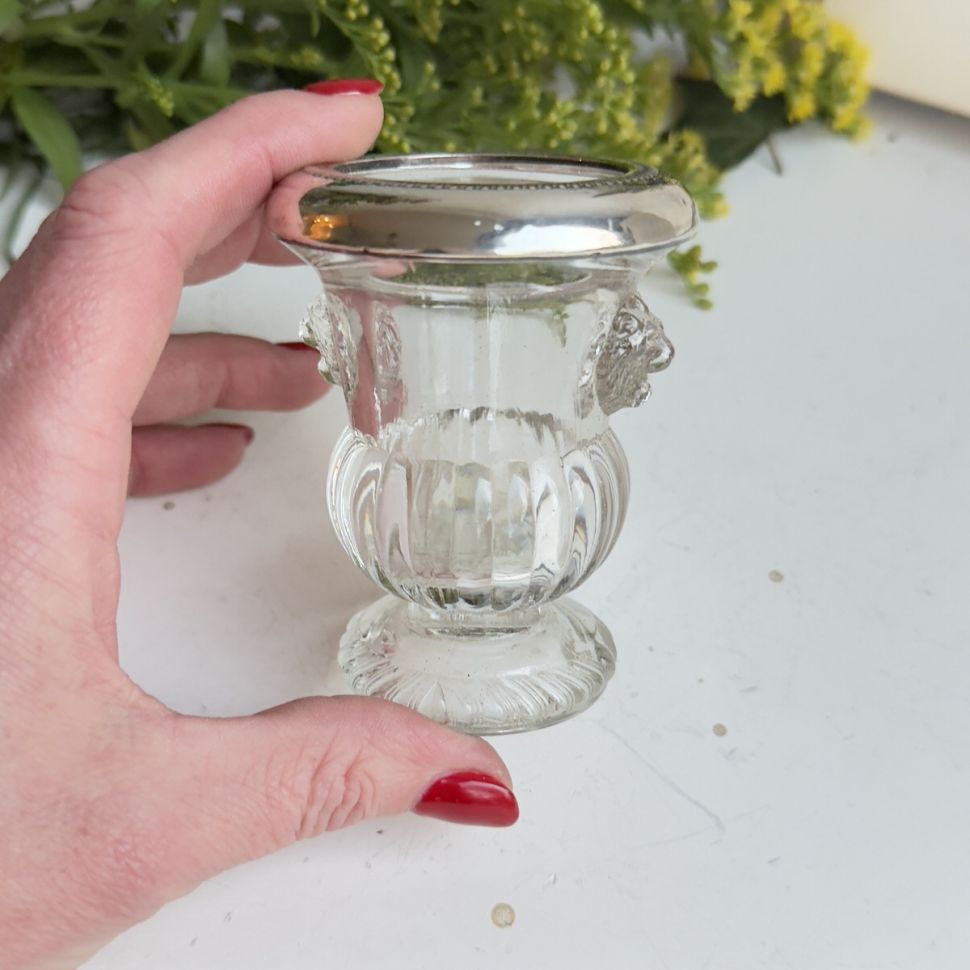 Ваза мини Лев 8 см хрусталь стекло серебрение