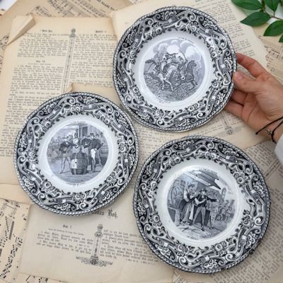 Тарелка Gien Жизнь солдата Отважный поступок 20 см Франция 