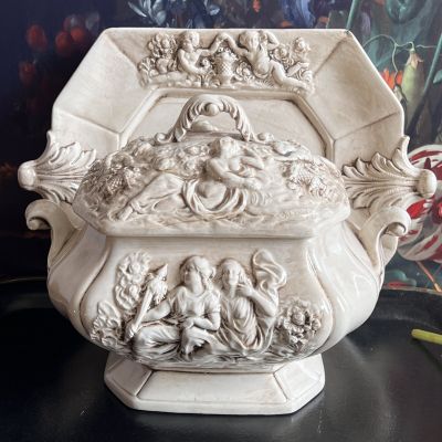 Супница Ренессанс на блюде 3,3 л керамика Франция уценка