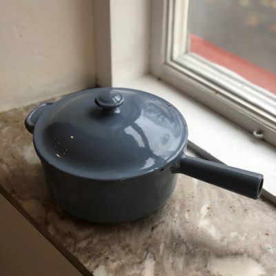 Кастрюля сотейник с ручкой керамика жаропрочная Швеция