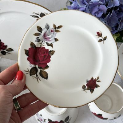 Тарелка Colclough Ridgway Amoretta 1950 гг 16 см Англия