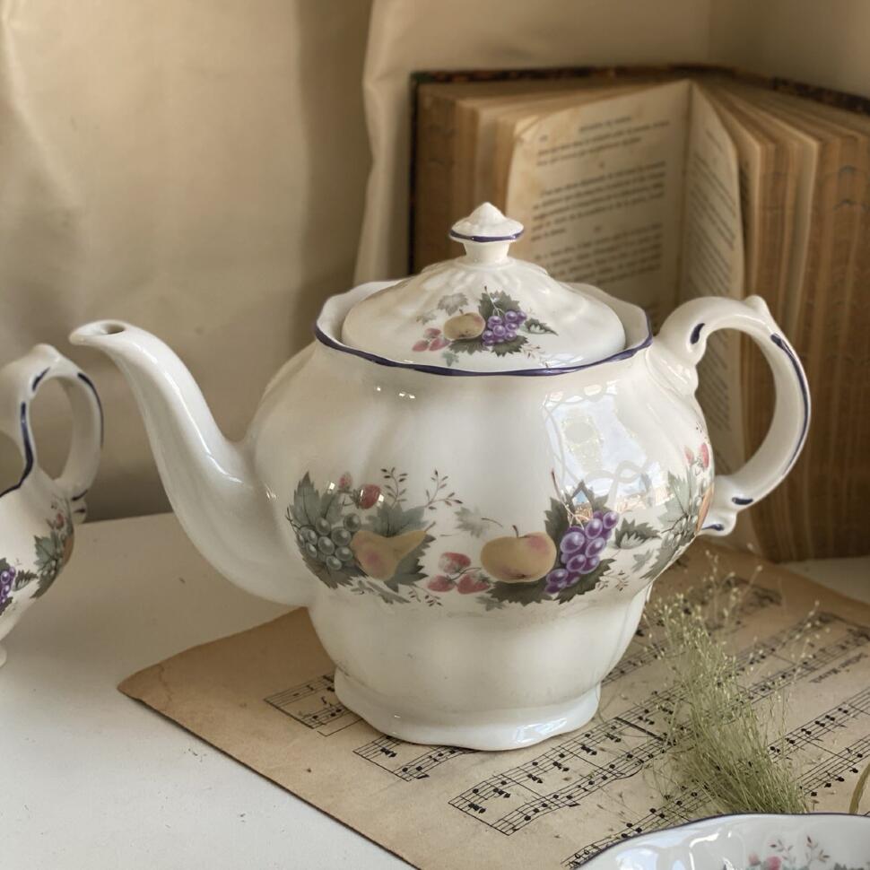 Чайник 1,2 л Royal Doulton Ravenna фарфор Англия