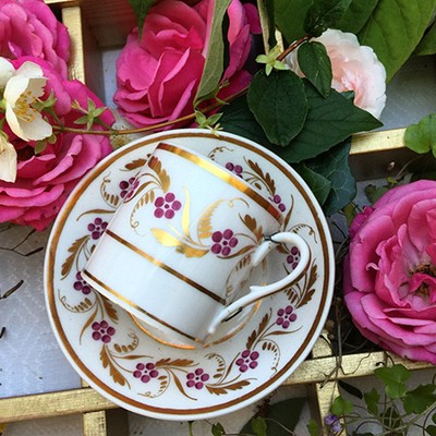 Кофейная пара с глубоким блюдцем, ручная роспись золотом