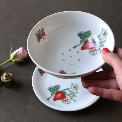 Тарелка для ягод Франция Pillivuty фарфор