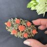 Брошь Розы 9 см латунь коралл