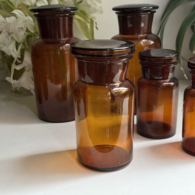 Банка аптечная коричневая 14 см стекло