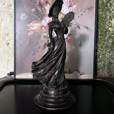 Статуэтка скульптура Девушка с веером 33 см регюль Франция 