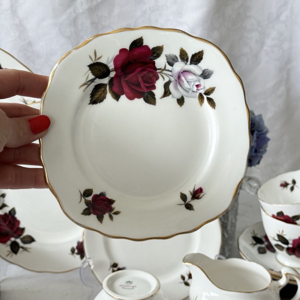 Тарелка Colclough Ridgway Amoretta 1950 гг 16 см Англия