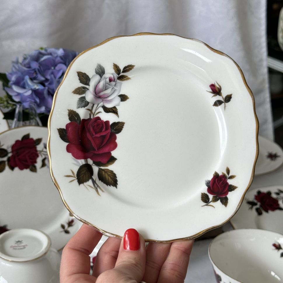 Тарелка Colclough Ridgway Amoretta 1950 гг 16 см Англия