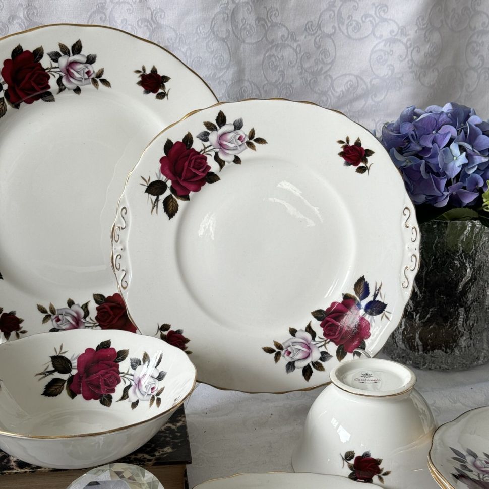 Тарелка Colclough Ridgway Amoretta 1950 гг 16 см Англия