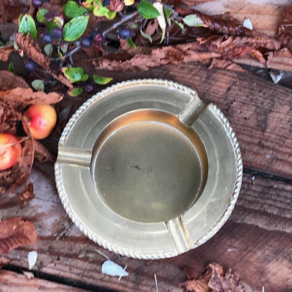 Пепельница круглая 12 см латунь