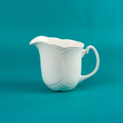 Молочник Royal Doulton белый Англия