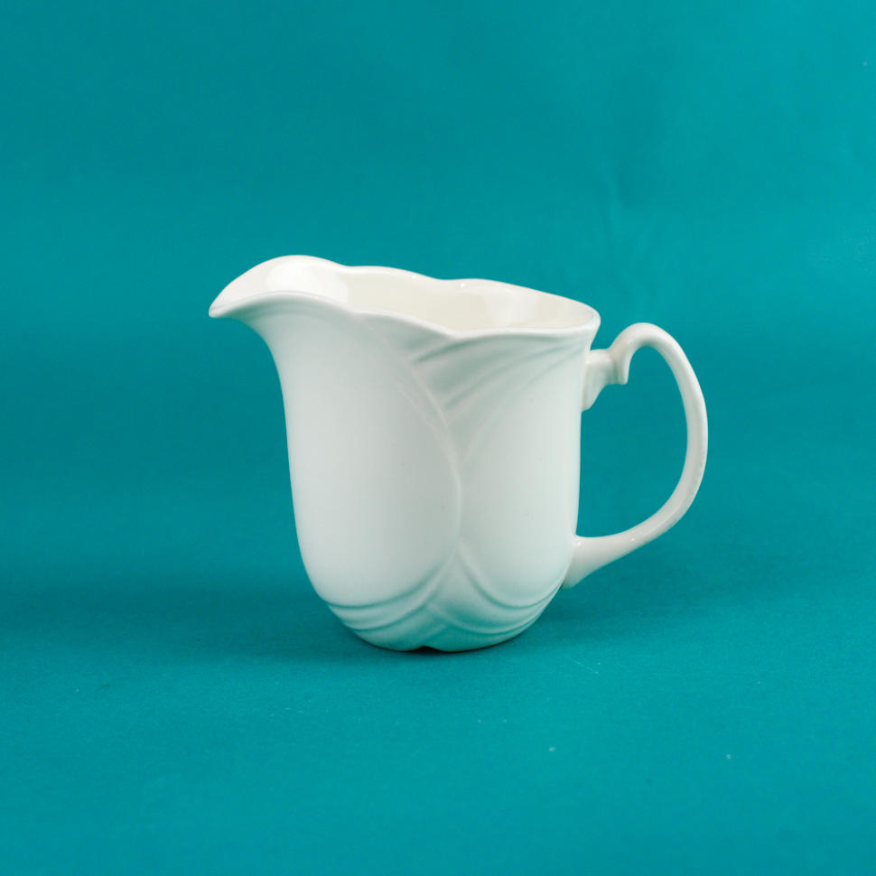 Молочник Royal Doulton белый Англия