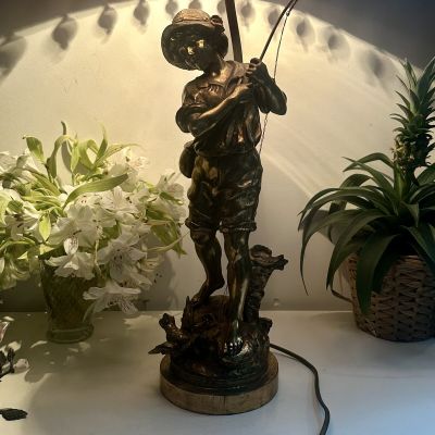 Скульптура Маленький рыбак Моро Moreau Франция 19 век бронза настольная лампа