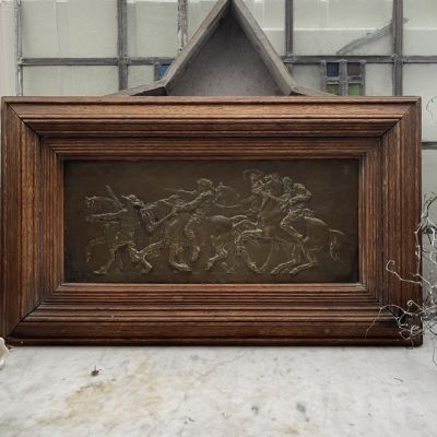 Панно картина из бронзы в дубовой раме