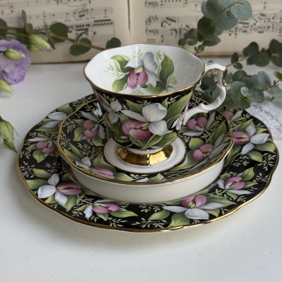Чайное трио черный Royal Albert Provincial Flowers Ladys Slipper 200 мл Англия