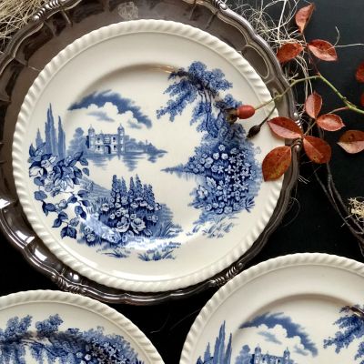 Тарелка Замок на озере 22 см Johnson Bros Англия уценка