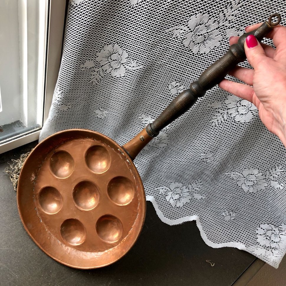 Сковорода для пончиков большая, медь