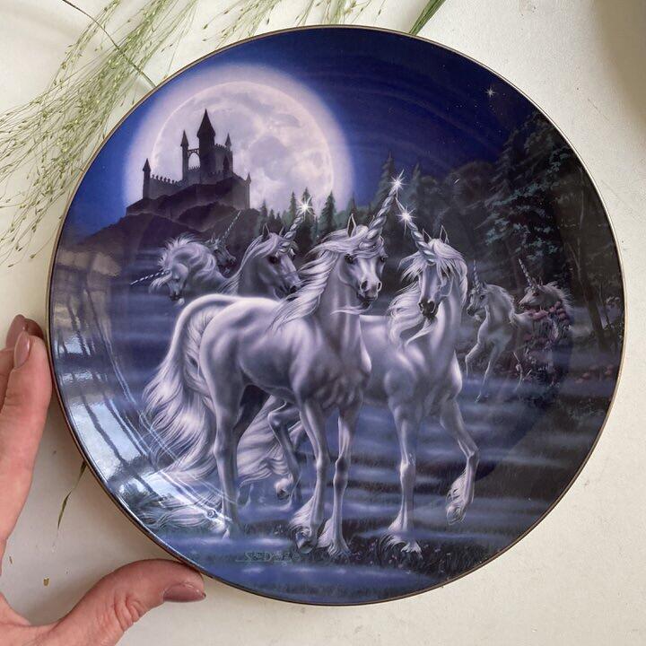 Тарелка 21 см Franklin Mint gathering of the Unicorns (единорог) фарфор