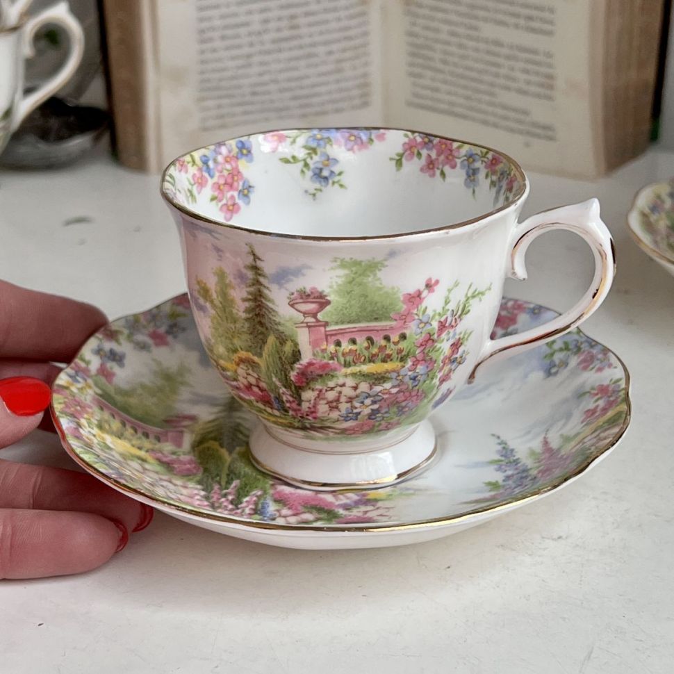 Чайная пара Royal Albert Kentish Rockery 190 мл 1940-е гг. Англия