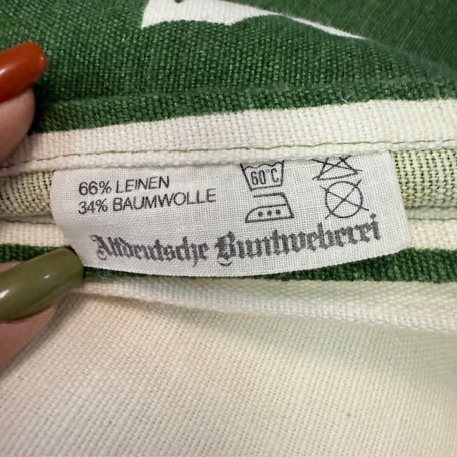 Скатерть ВиллеройБох Wild-Rose 150х128 см Люксембург  