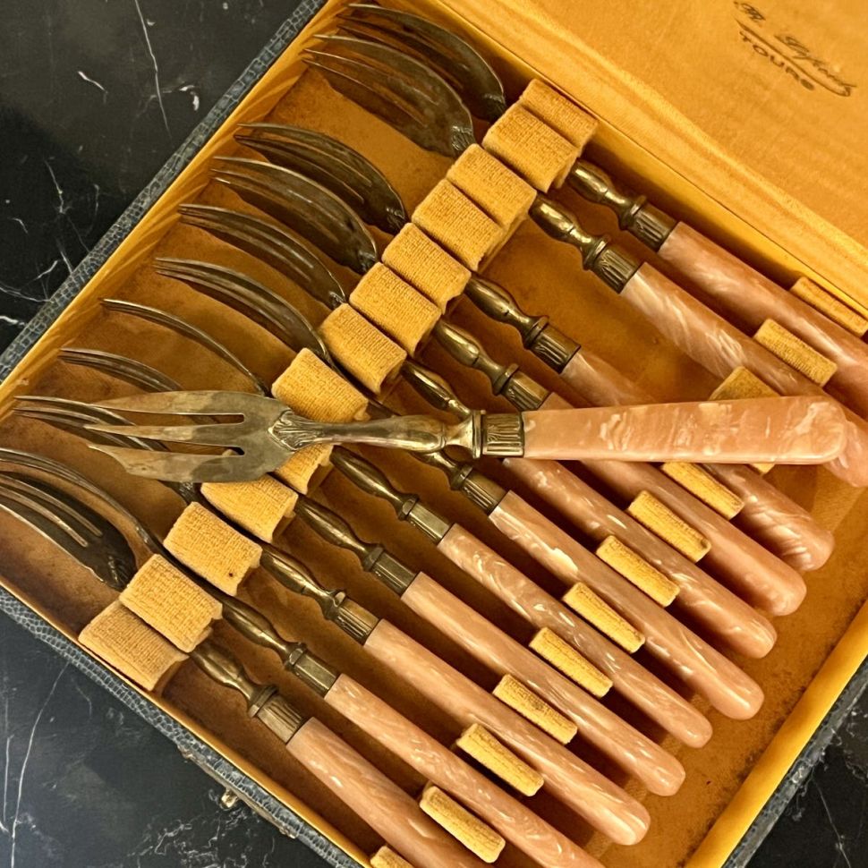 Вилка трезубец Tours 17 см латунь бакелит Франция