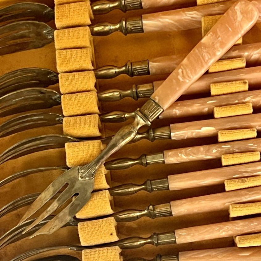 Вилка трезубец Tours 17 см латунь бакелит Франция