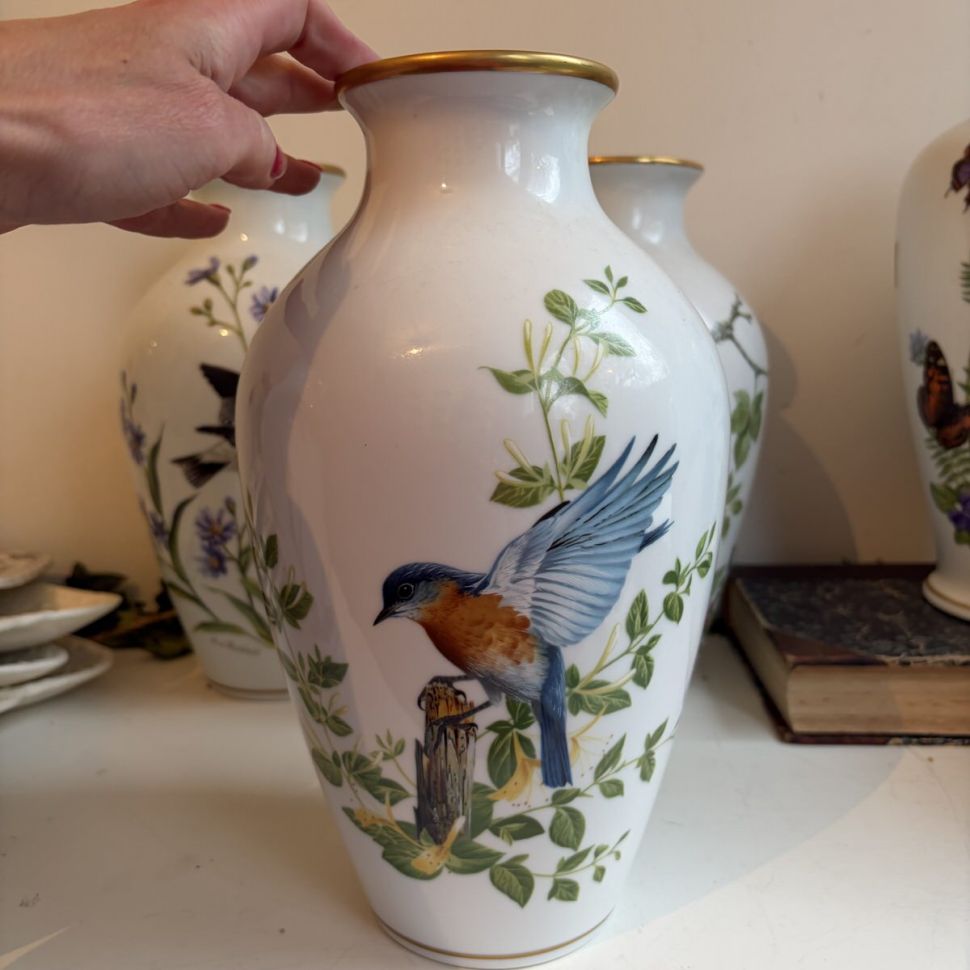 Ваза Franklin Mint The Bluebirds of summer 30 см фарфор Япония 1985 г.