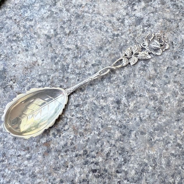 Ложка чайная Хильдесхаймская роза 11 см серебро