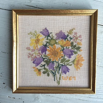 Вышивка панно в раме Букет цветов, Швеция