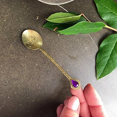 Ложка кофейная латунь с фиолетовым камнем