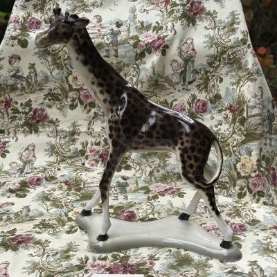 Статуэтка Жираф 35 см фарфор 