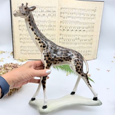 Статуэтка Жираф 35 см фарфор 