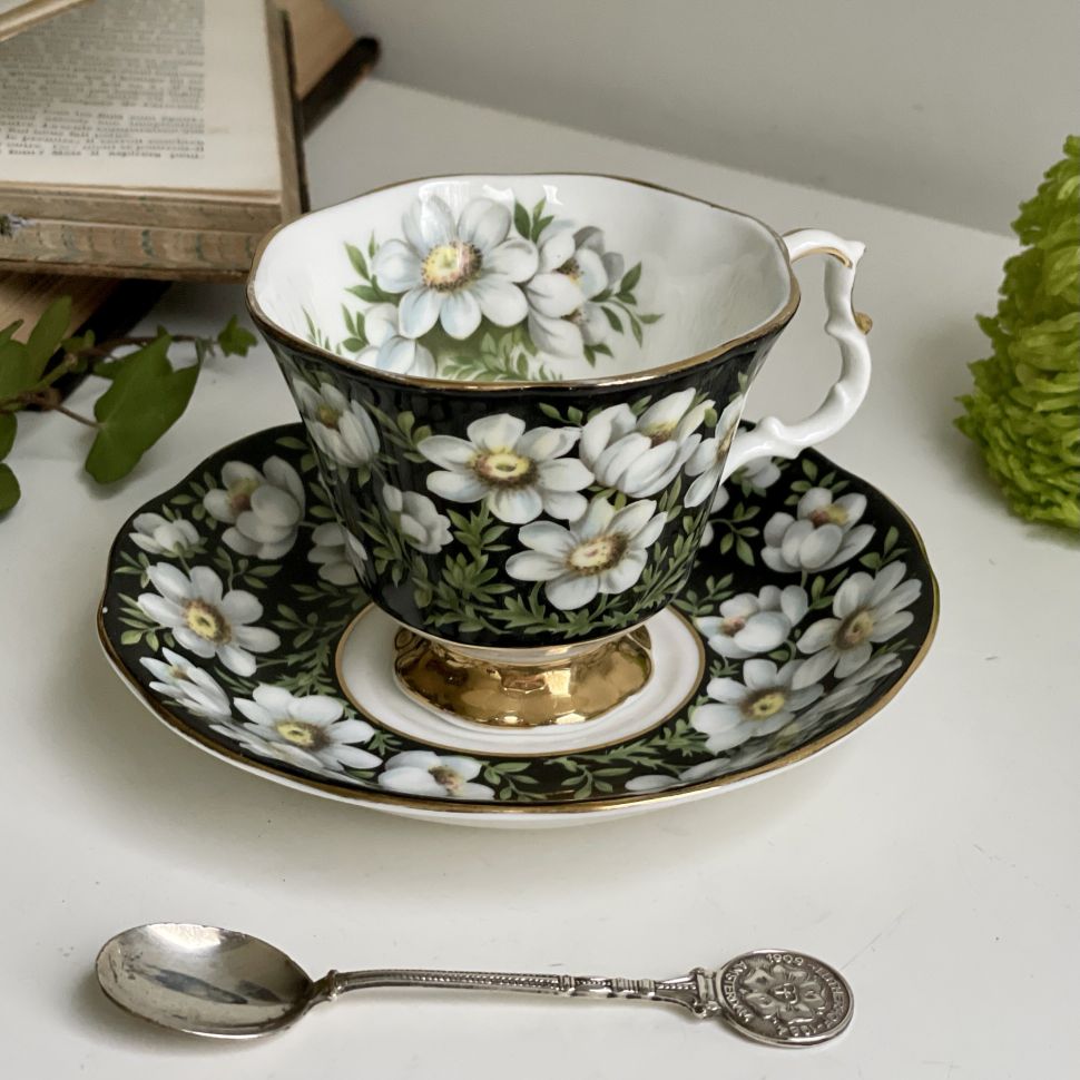 Чайное трио черный Royal Albert Provincial Flowers Mountain Avens 200 мл Англия