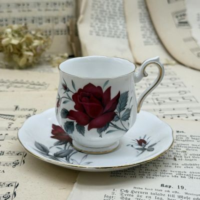 Кофейная пара Royal Albert Sweet Romance 150 мл Англия 