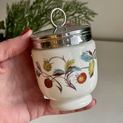 Кодлер на 2 яйца Royal Worcester Земляника Англия