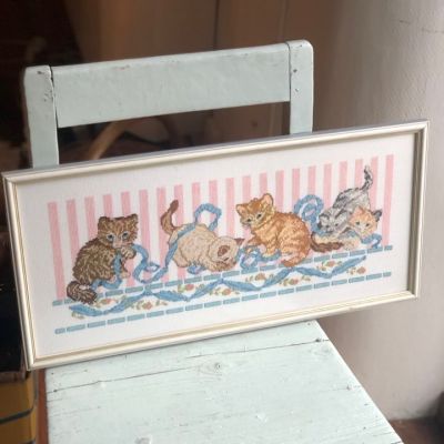 Вышивка Котята в раме