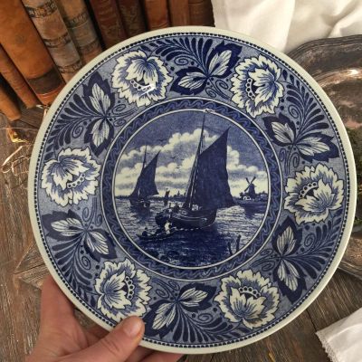 Тарелка настенная фаянс Delft 23 см
