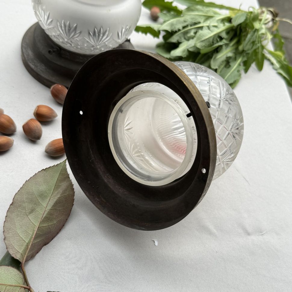 Лампа потолочная Желудь 17 см хрусталь медь 40-е гг.