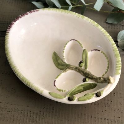 Блюдо Оливки, Италия