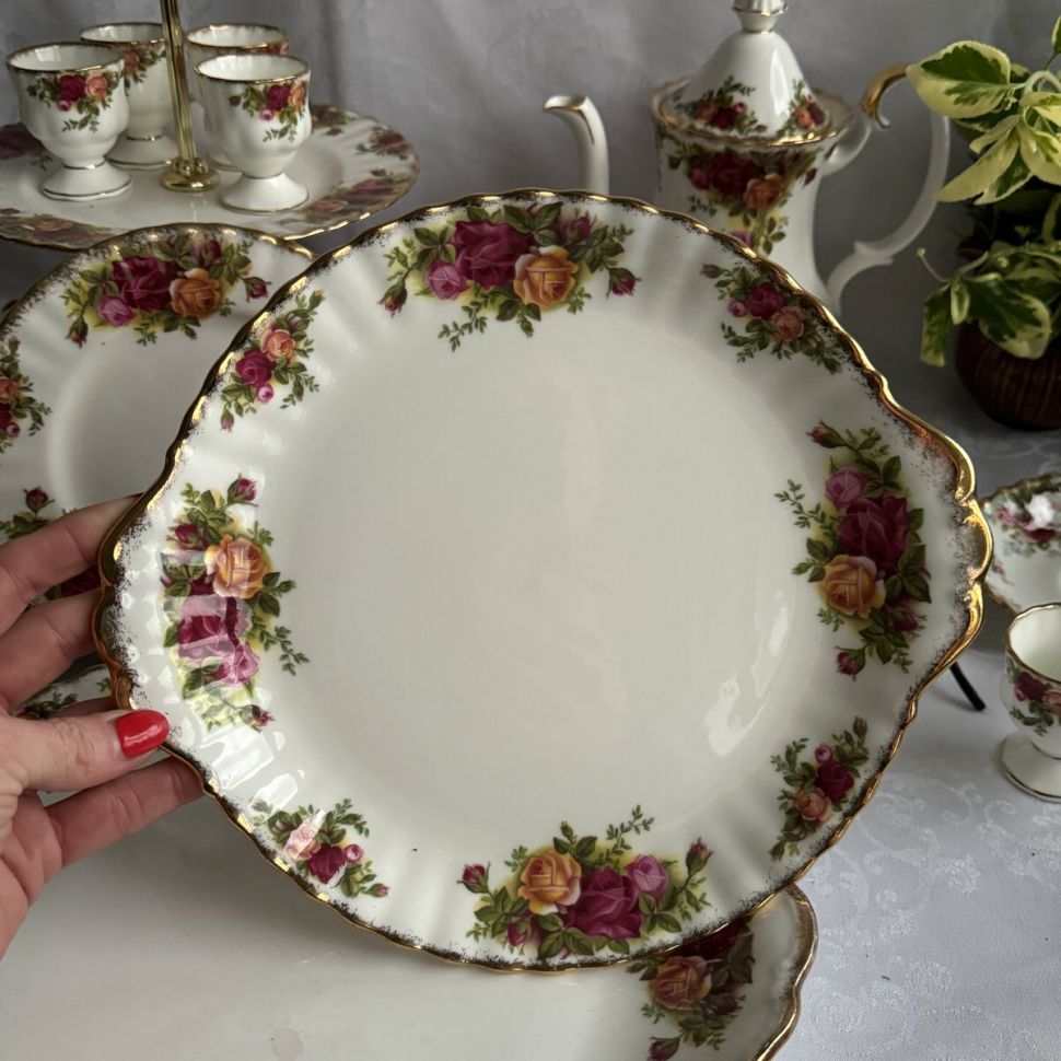 Блюдо 26 см Royal Albert Old Country Roses Англия