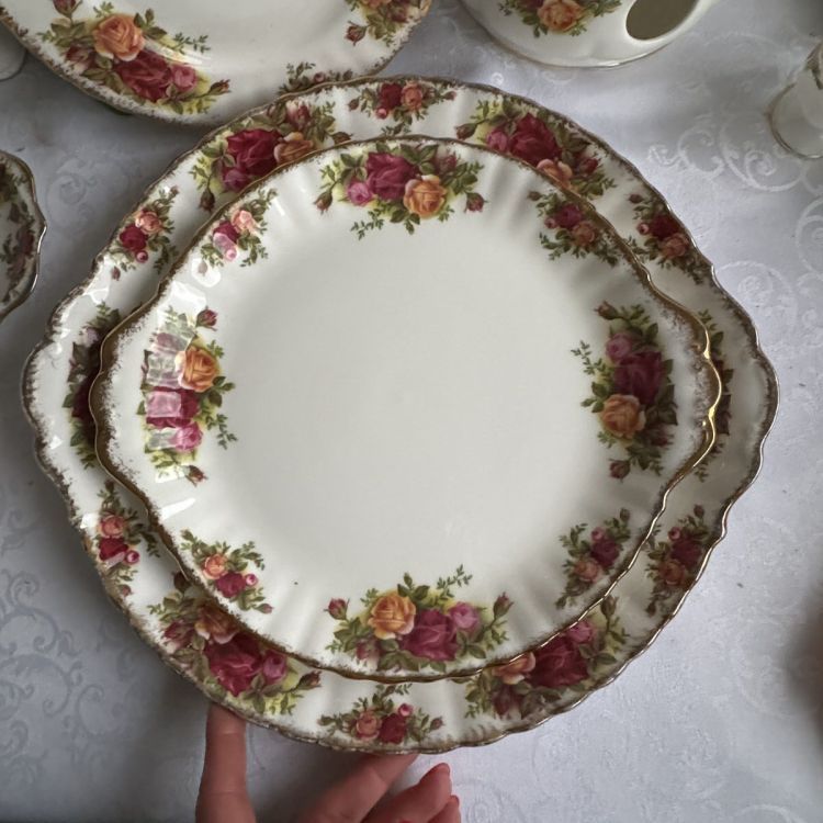 Блюдо Royal Albert Old Country Roses 26 см фарфор Англия