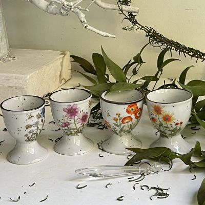 Подставка под яйцо Цветы набор 4 шт.   