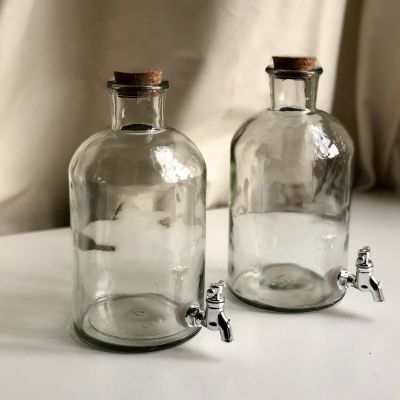 Бутылка графин с краником 1 л