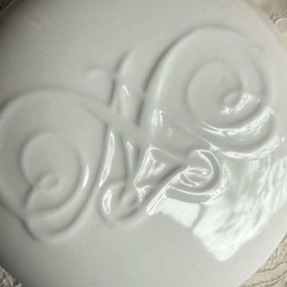 Шкатулка Вензель 12 см фарфор Франция