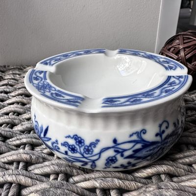 Пепельница 13 см фарфор Dubi Чехословакия