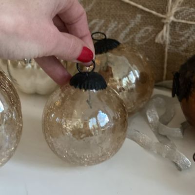 Шар Голландский кракелюр золотистый