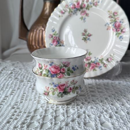Сахарница Royal Albert Moss Rose 9 см Англия 1960-1970 гг.   