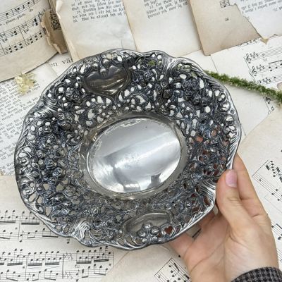 Фруктовница конфетница Розы Англия мельхиор